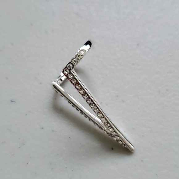 Deep V Ring - Picture 4 of 4